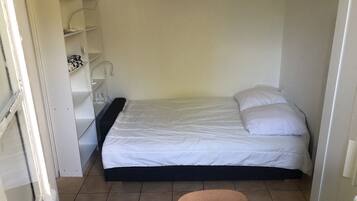 1 slaapkamer, reisbedje, gratis wifi, beddengoed