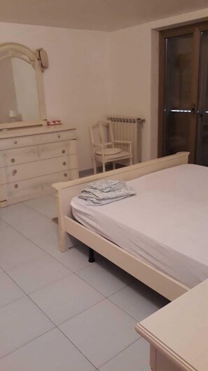 3 Schlafzimmer, Bettwäsche