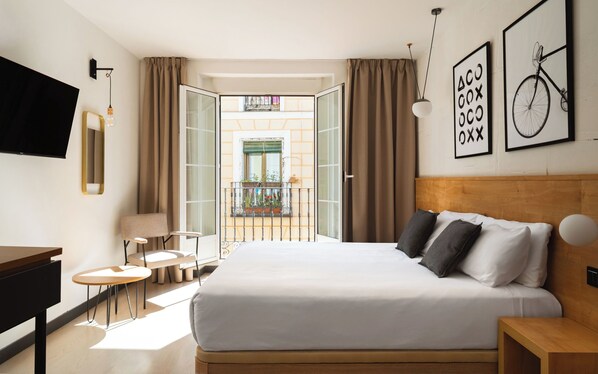 Studio with Balcony | Individually decorated, individually furnished, desk, laptop workspace - Limehome Madrid Calle de la Madera (Madrid)