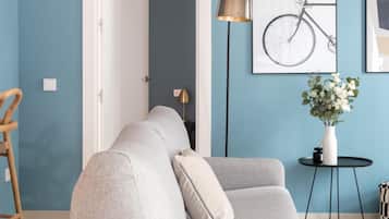 Family Apartment | Zona de estar | Una Smart TV