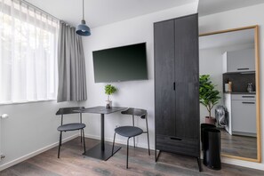 Interior - Limehome München Olschewskibogen (Munich)