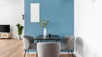 Apartment, 1 Queen-Bett und Schlafsofa (Bremen Hutfilterstraße | Suite XL wit) | Speisen