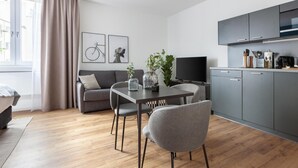 Leilighet, 1 queensize-seng med sovesofa (Bremen Hutfilterstraße | Suite L with) | Oppholdsområde