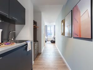 Appartement, 1 grand lit (Bremen Hutfilterstraße | Suite S) | Cuisine privée | Réfrigérateur, machine à expresso, cafetière/bouilloire