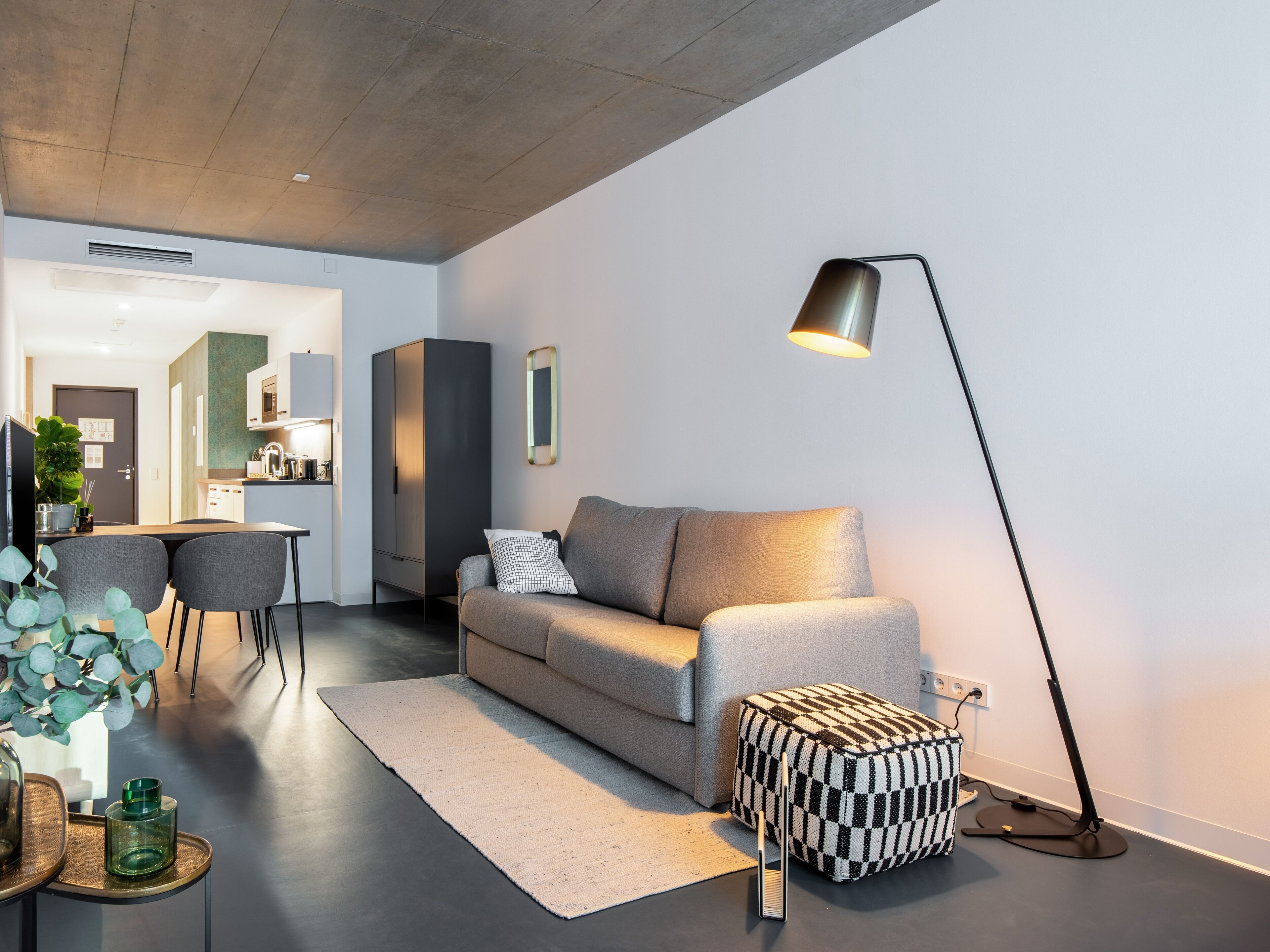 Suite XL with Sofa Bed | Area soggiorno | Smart TV