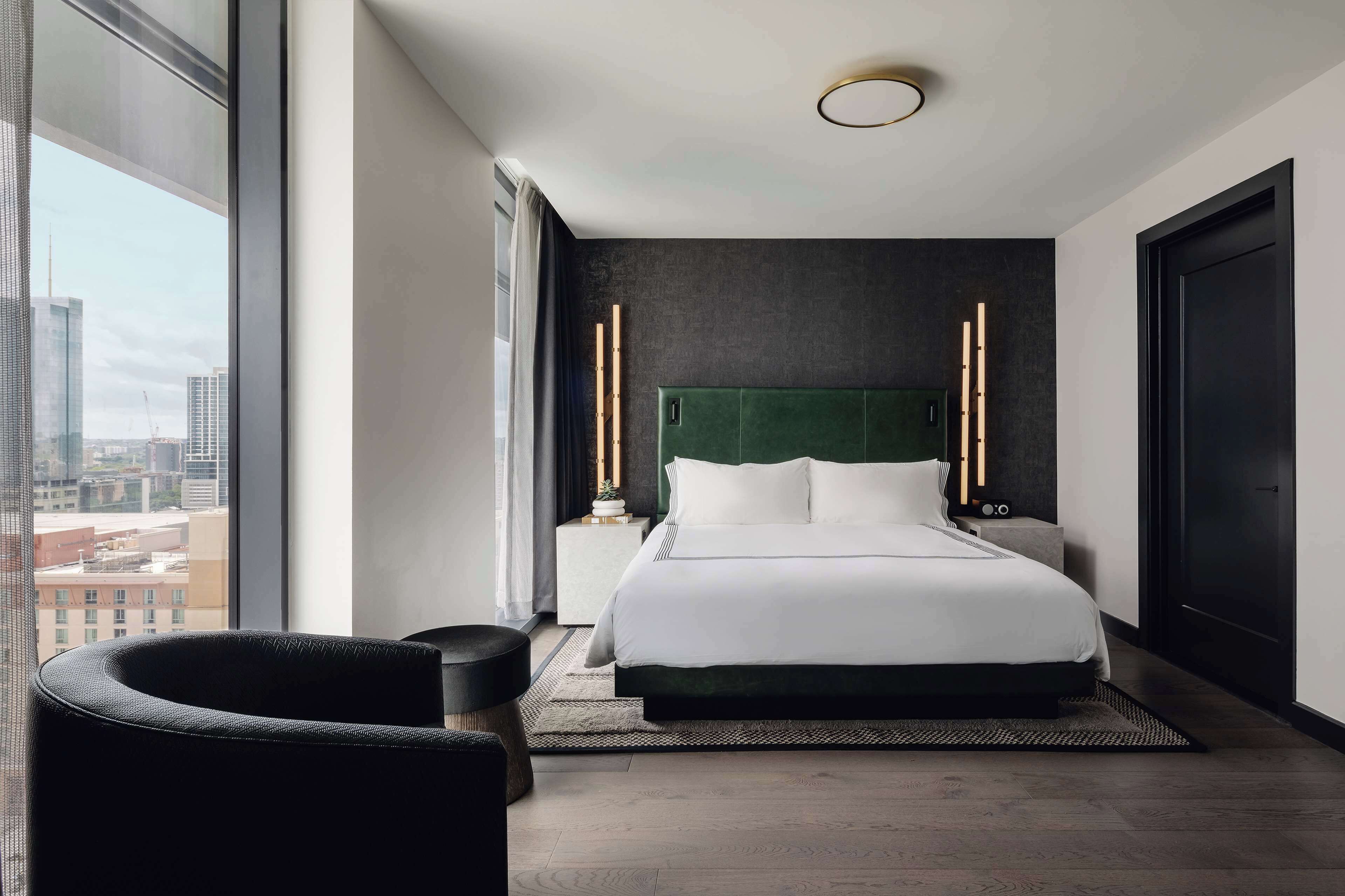 Thompson Austin, by Hyatt Austin amenities photo 4