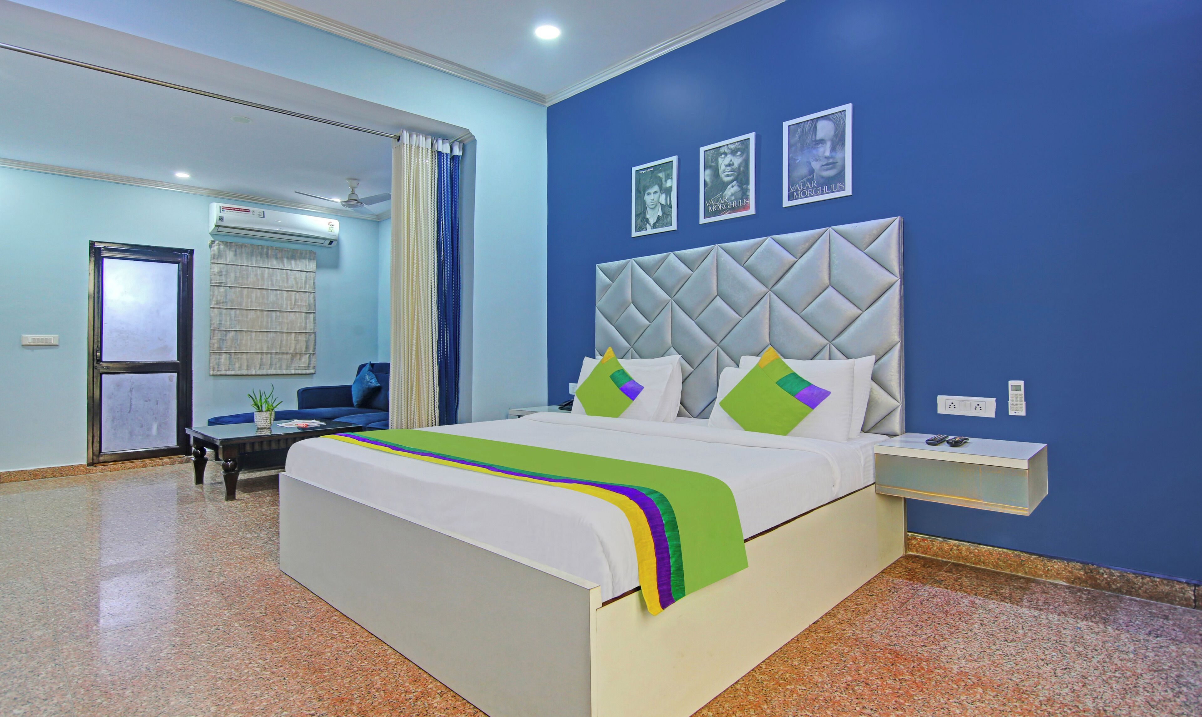 Premium Double Room | Desk, iron/ironing board, free WiFi, bed sheets