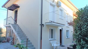 Fachada de la propiedad