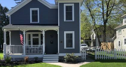 Walking Distance to the Track!