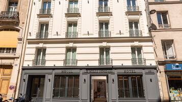 Fachada de la propiedad