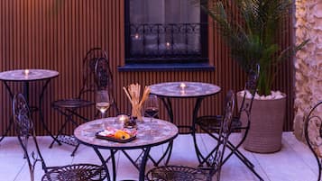 Terrasse/gårdhave