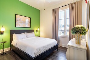 4 bedrooms, individually furnished, soundproofing, bed sheets