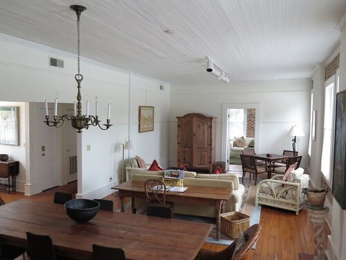 ArtLoft Historic Loft Apartment located in the heart of Downtown Beaufort