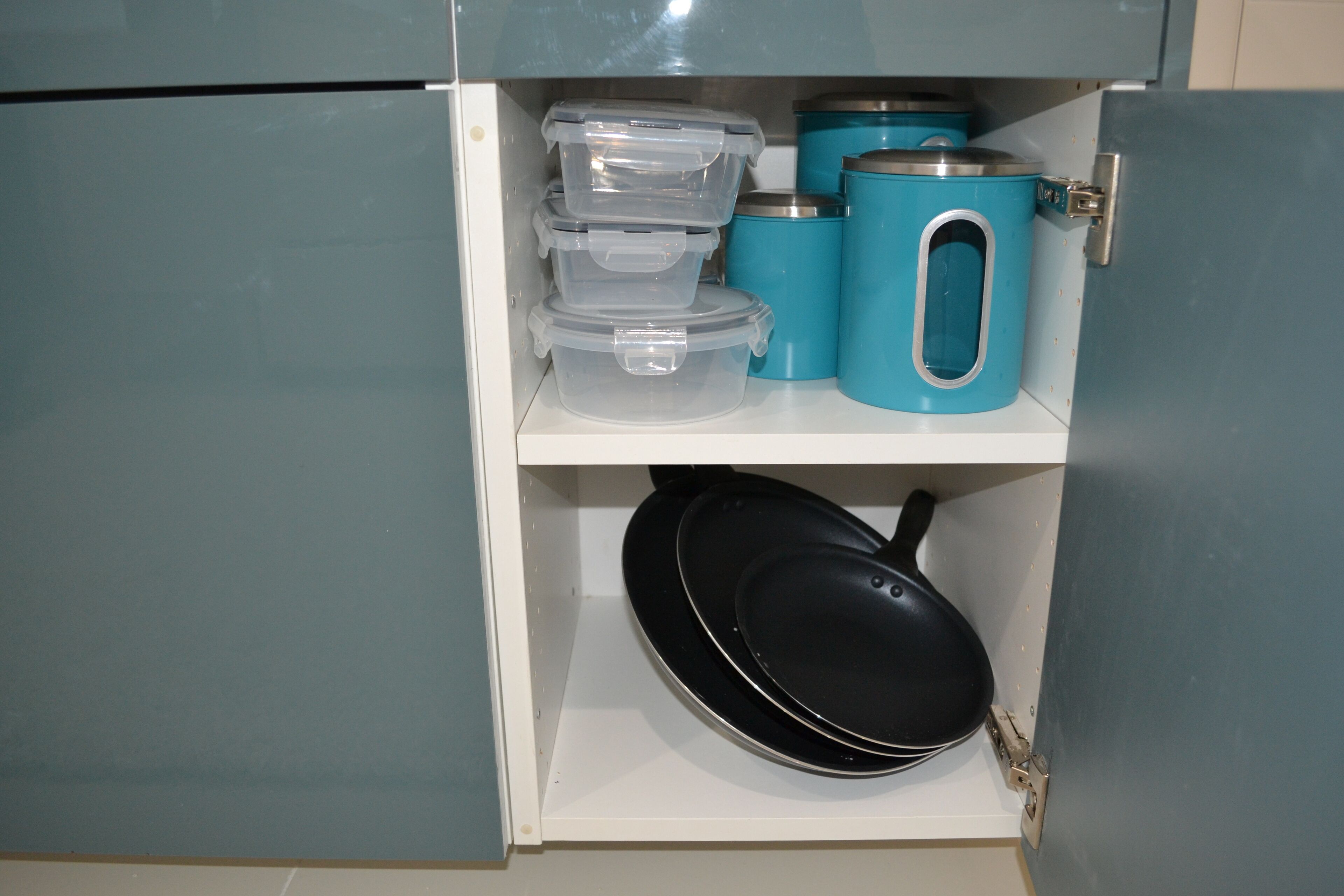 Spunky Fun Apartment Studio Two Twin Beds Lux 29