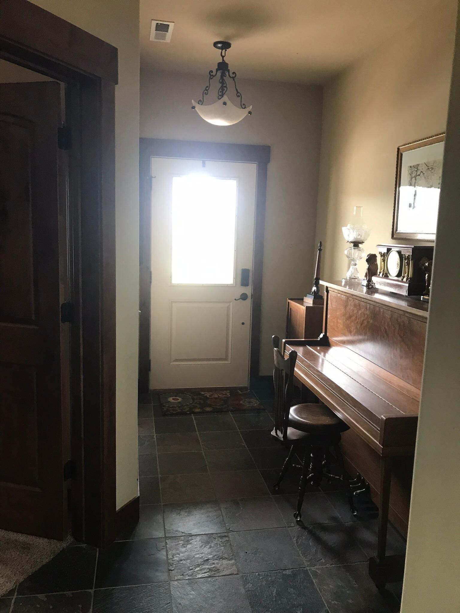 公寓, 多張床, 陽台 | 3 間臥室、免費無線上網、床單