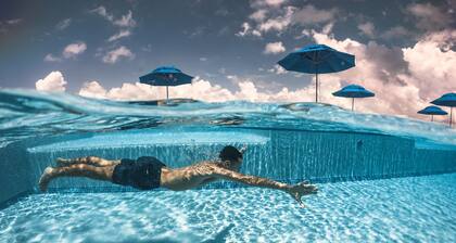 Sunset Caribe Belize