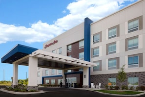 Exterior - Hampton Inn Crown Point (Crown Point)