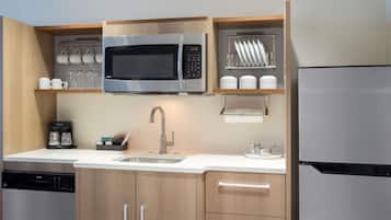Full-sized fridge, microwave, paper towels