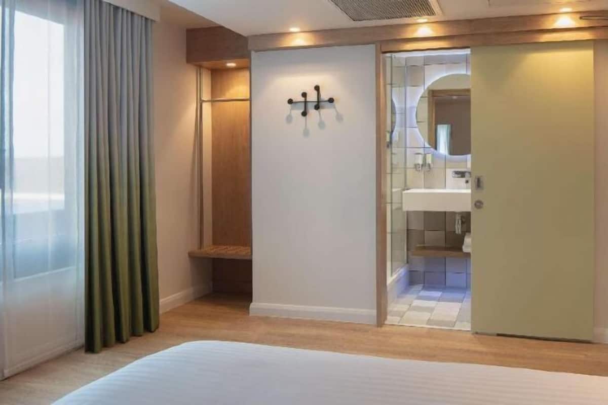 In-room safe, desk, laptop workspace, iron/ironing board