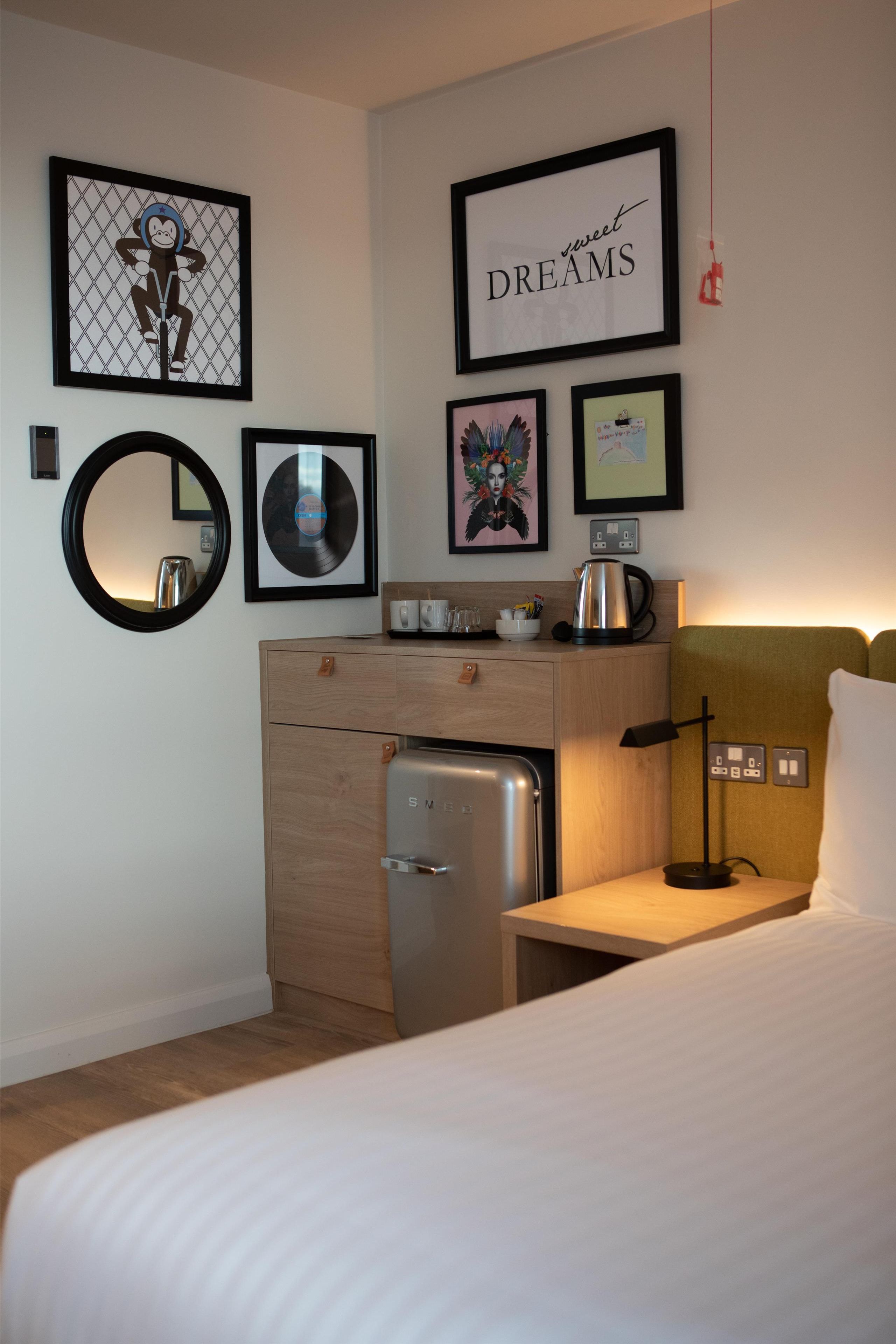 Minibar
