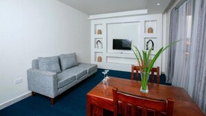 Unclassified image, 2 of 9, button - Deluxe 2-bed Apartment With Swimming Pool (Kampala)