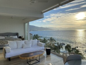 2 Schlafzimmer, Zimmersafe, kostenloses WLAN, Bettwäsche