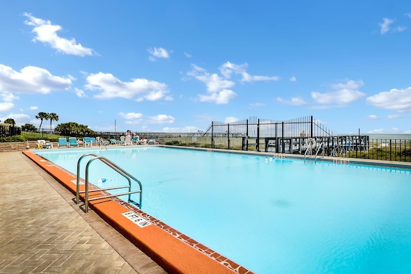 Piscina a l'aire lliure