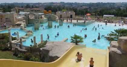 Maison Sud ouest calme et chaleureuse