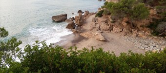 Nice and relax Mediterranean villa with free wifi