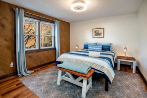 3 bedrooms, free WiFi, bed sheets