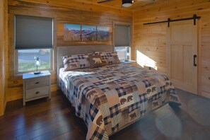 4 soverom, strykejern/-brett, wi-fi (inkludert) og sengetøy