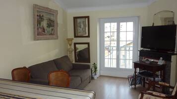 Televisie en een kantoor