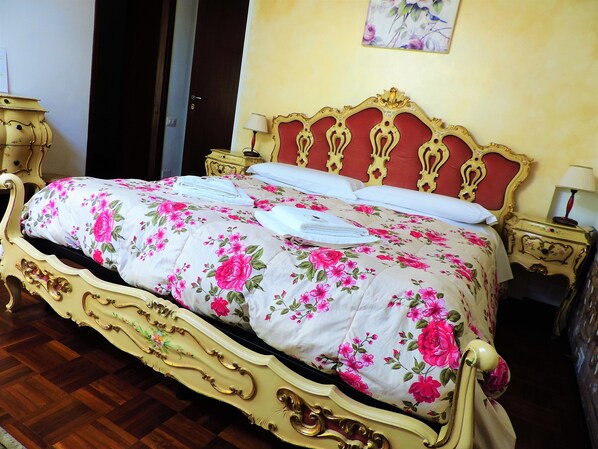 Classic-huone | Tallelokero huoneessa, silitysrauta/-lauta, ilmainen Wi-Fi