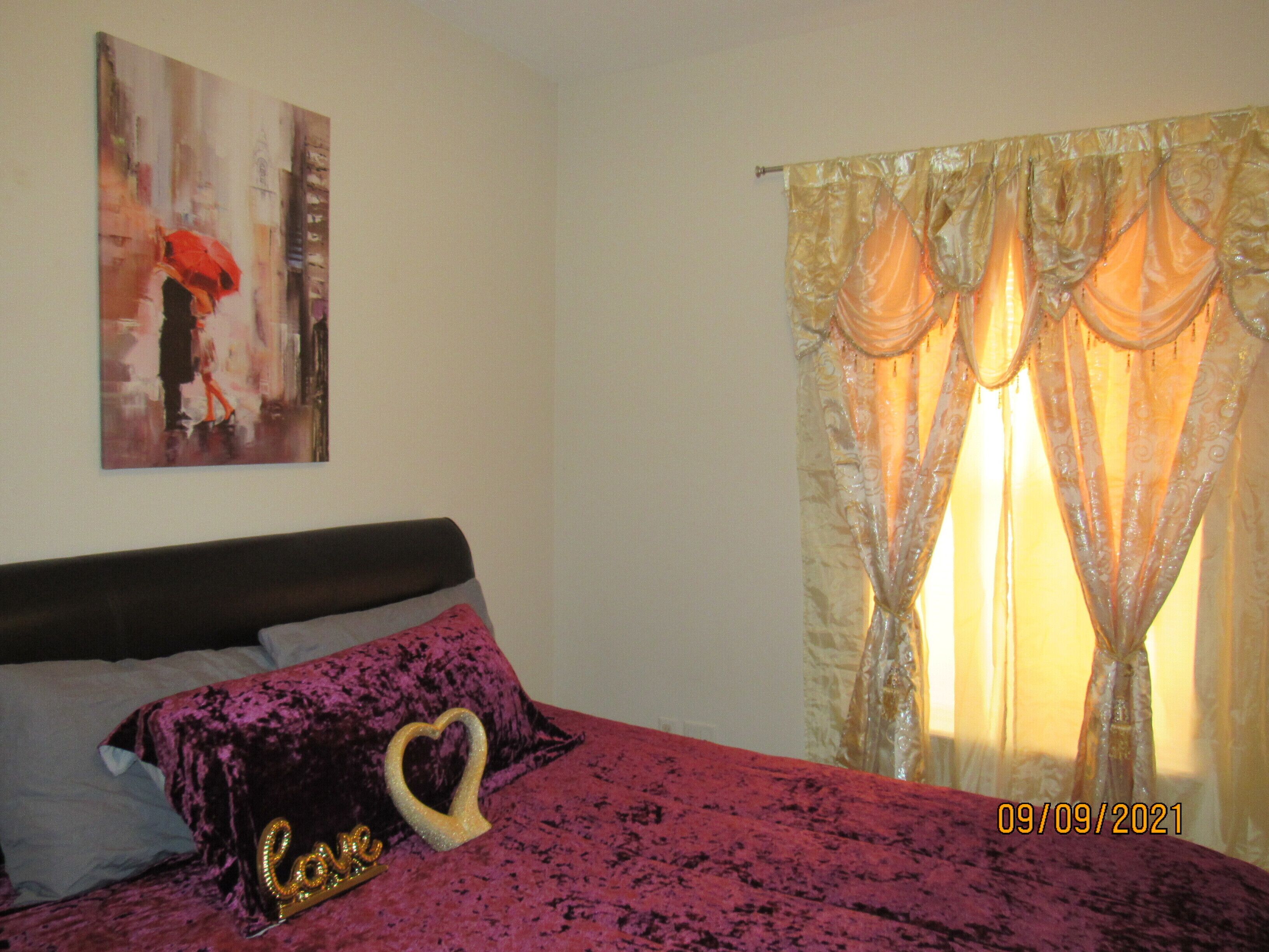 Waterfront Romantic Getaway 