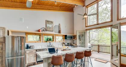 Lake Life Mountain & Lake Views, Hot Tub, & Dock