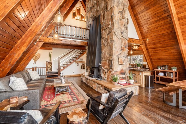 TV, fireplace, table football - "A" Frame of Mind - 4 bed/3 bath, Close to Resort/Hiking, Hot Tub, Sauna, Views, Outdoor Fire Pit (Sundance)