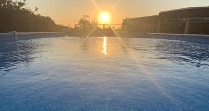 Cosy Escape Heated Luxury pod With hot tub