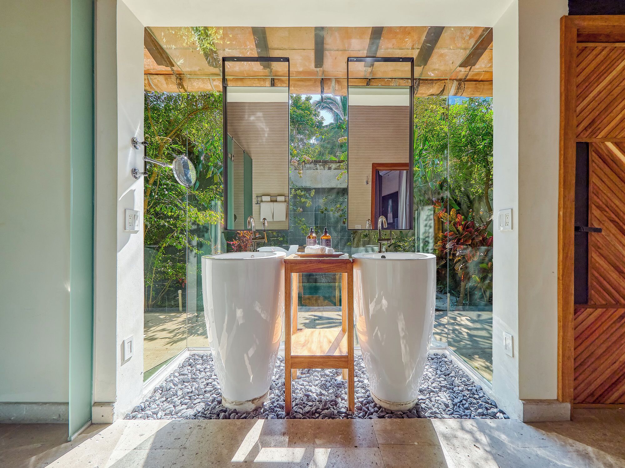 Foto - Maxwell Residences at Indah