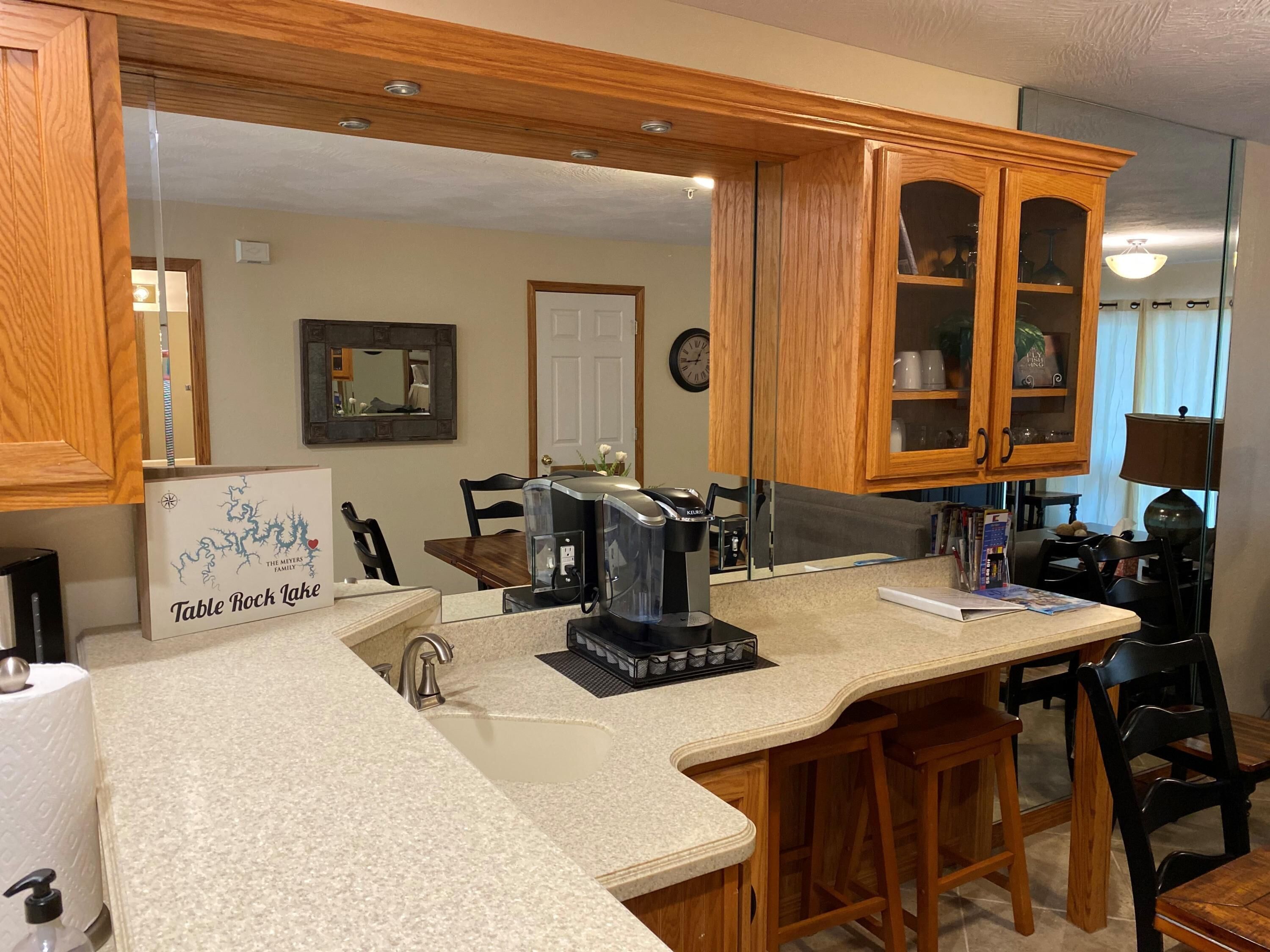 Beautiful Condo At Lakeside On Table Rock Lake