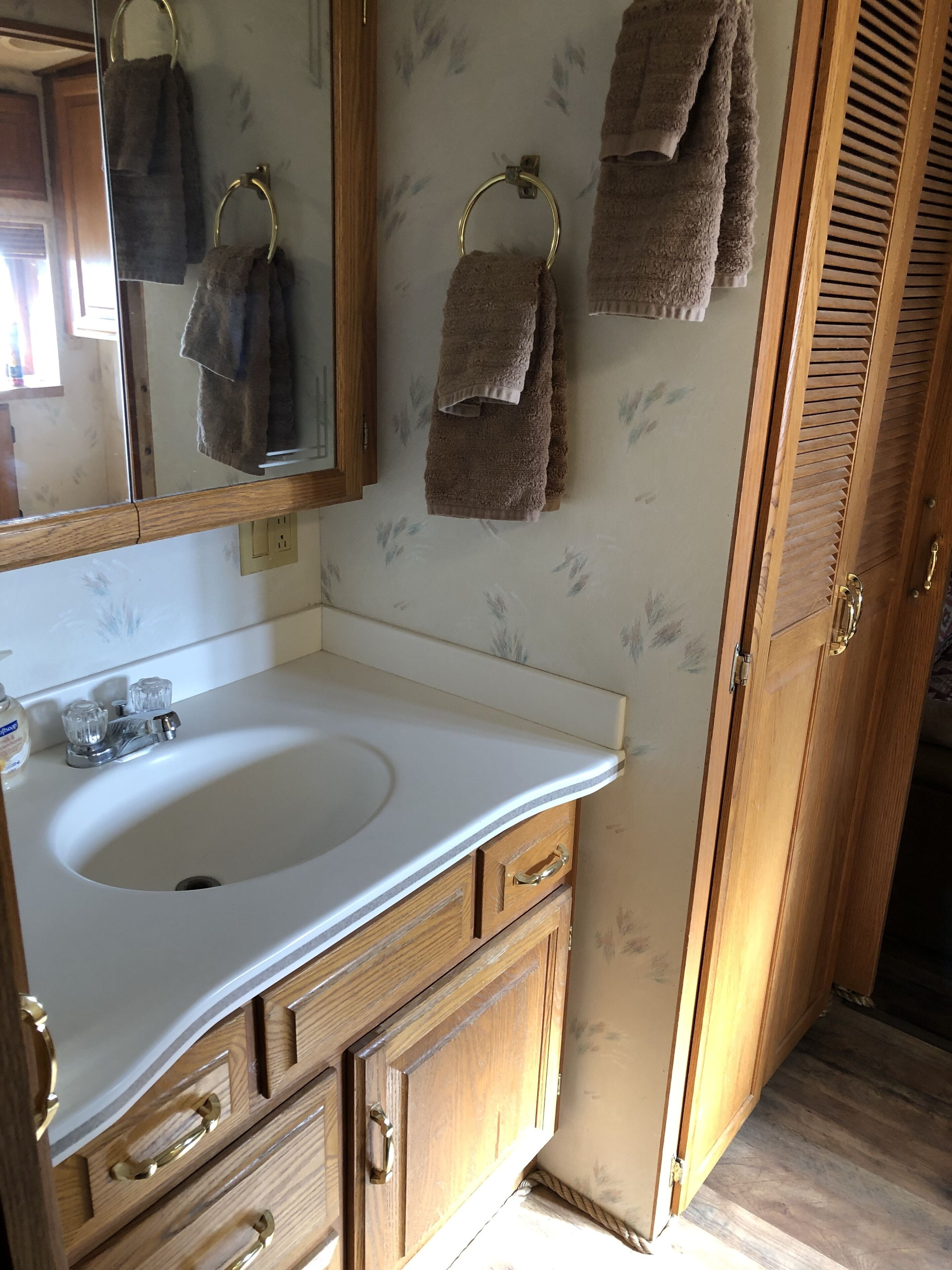 Private home away from home and just a short drive to the old west.