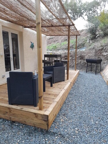 A Santa Ghjulia/U santu Ghjuvandria -Domu di u pupolu turchinu