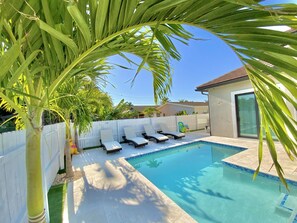 Outdoor pool, a heated pool