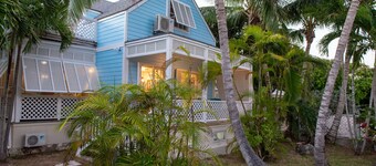 Private Harbour Island Villa 200 steps from Pink Sands Beach