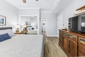 2 chambres, fer et planche à repasser, Wi-Fi gratuit, draps fournis