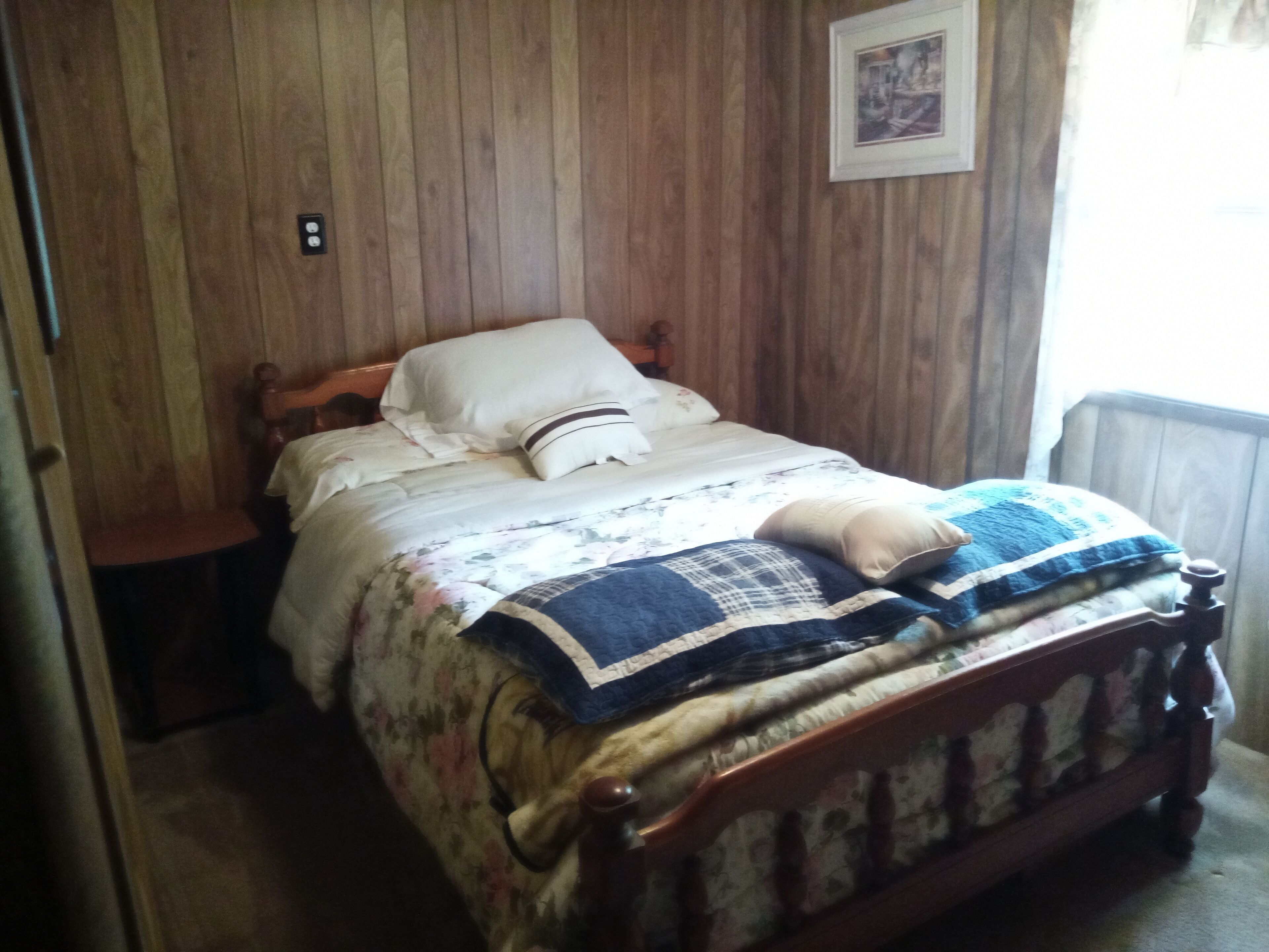 just 5 miles from the beach a 3 bed home in a peaceful place