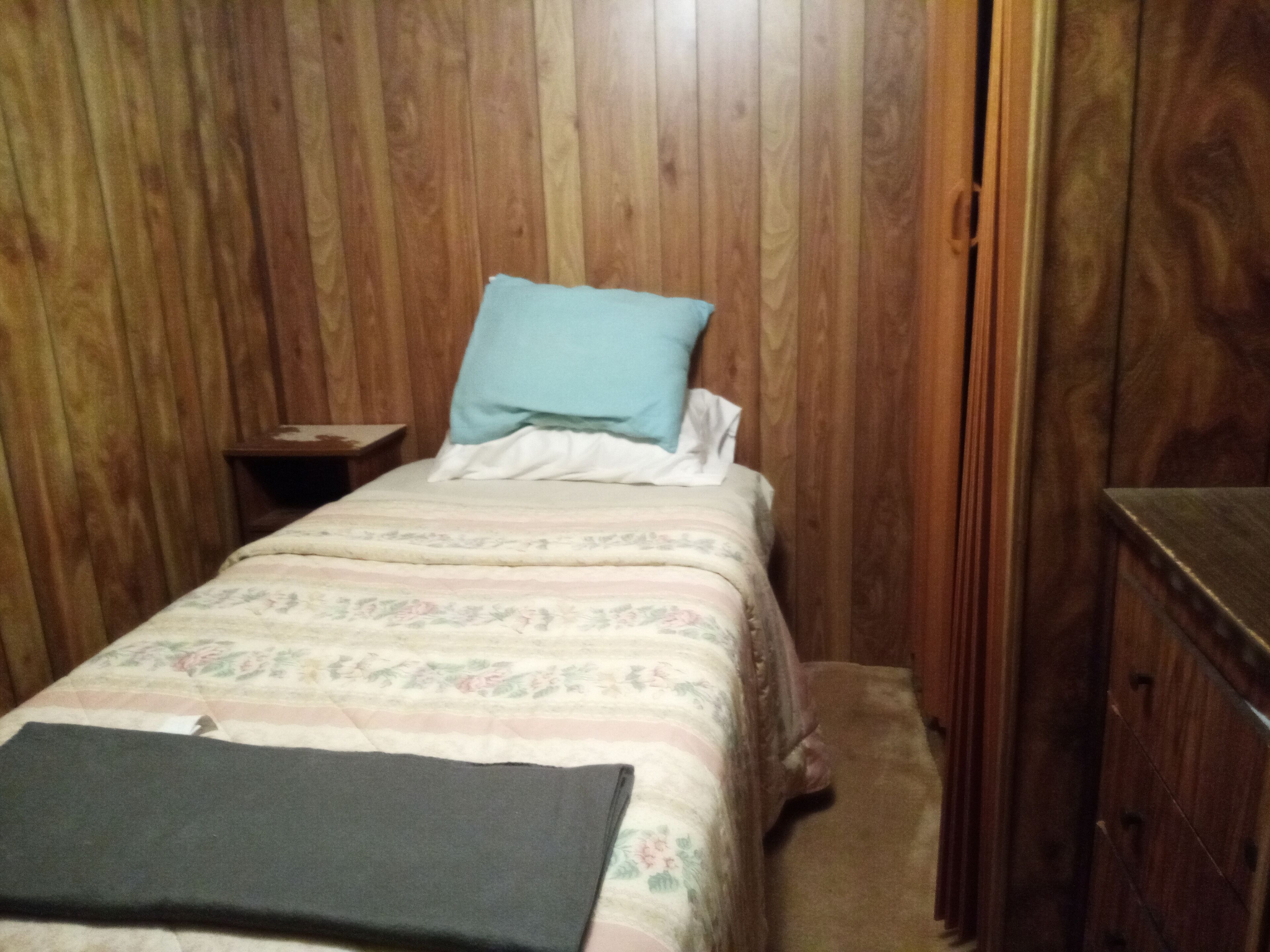 just 5 miles from the beach a 3 bed home in a peaceful place