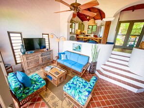 TV, books - Stunning panoramic views from the BVI (Tortola)