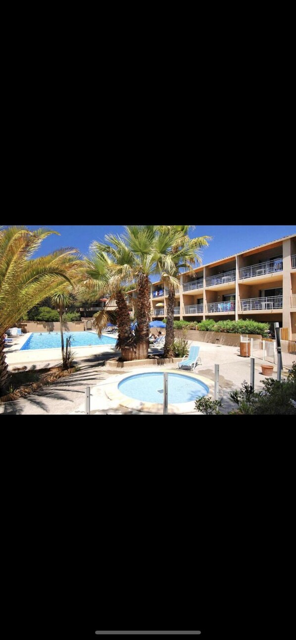 Alberca al aire libre 