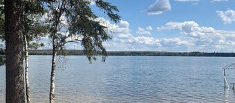 Cozy Lakefront Cabin Retreat: 3 Bedroom Cabin on South Twin Lake, Conover, WI