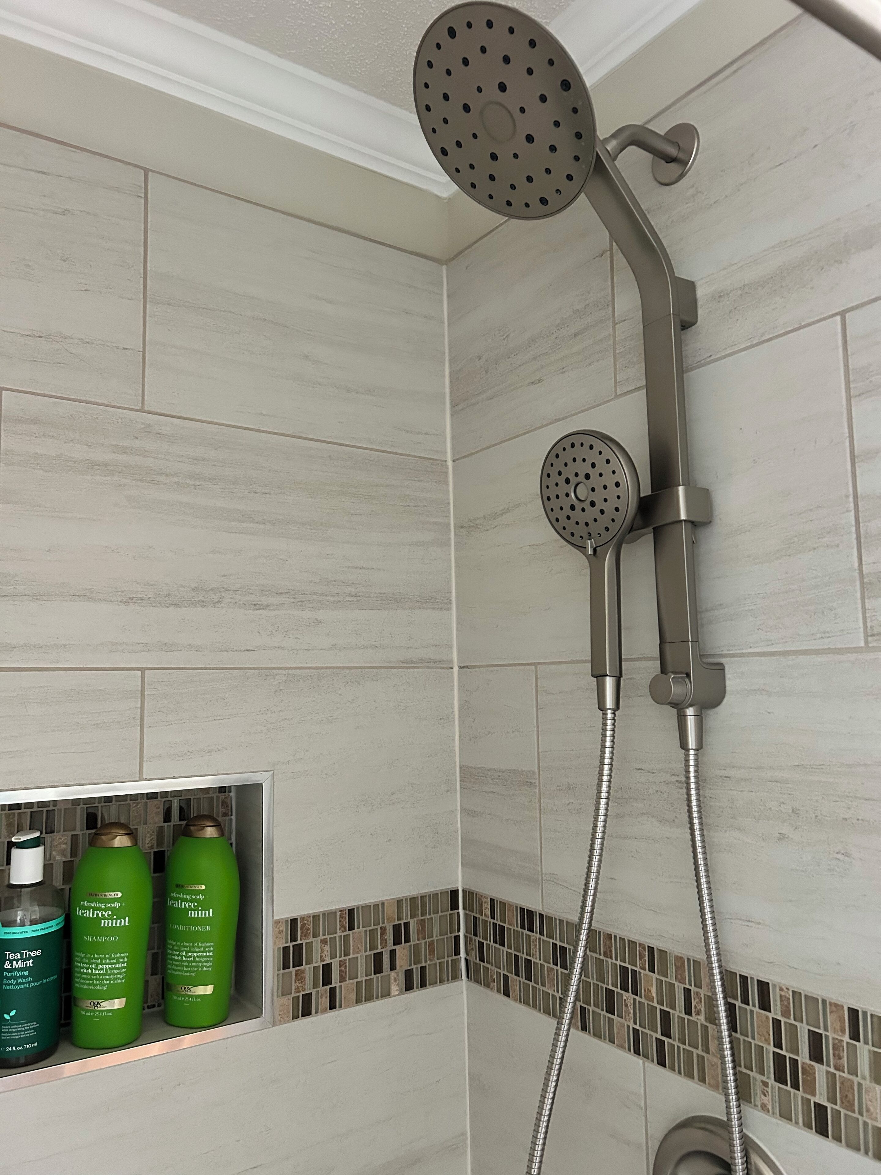 Combined shower/tub, hair dryer, towels, soap